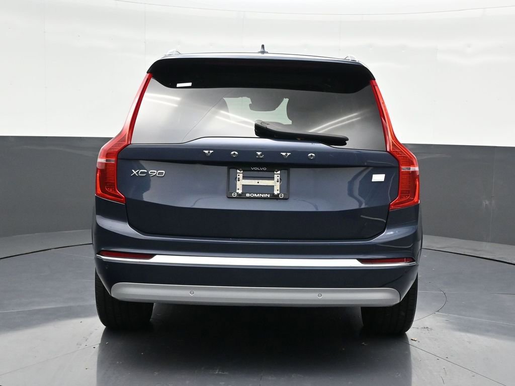 Certified 2022 Volvo XC90 T8 Inscription w/ Advanced Package image 5
