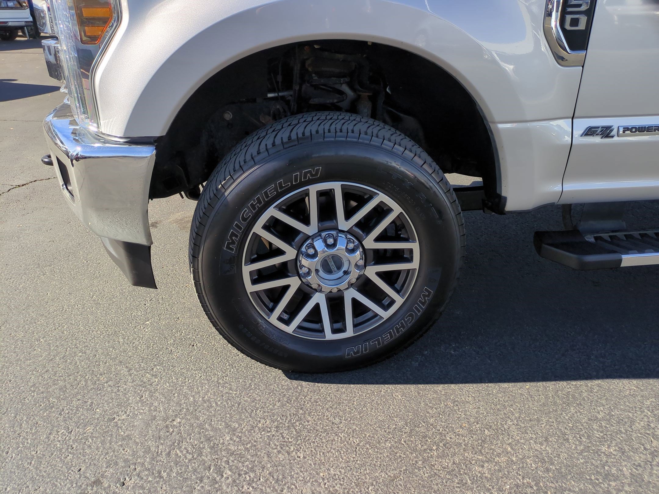 Used 2019 Ford F250 Lariat w/ Lariat Value Package image 11