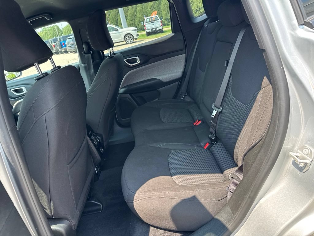 Used 2024 Jeep Compass Sport AWD/4WD image 23