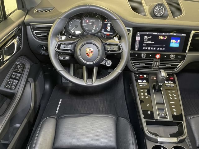 Certified 2026 Porsche Macan Turbo AWD/4WD image 25