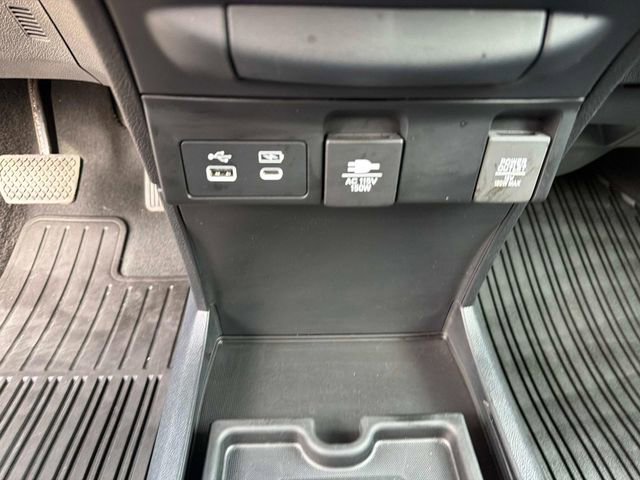Used 2025 Honda Odyssey Elite image 29