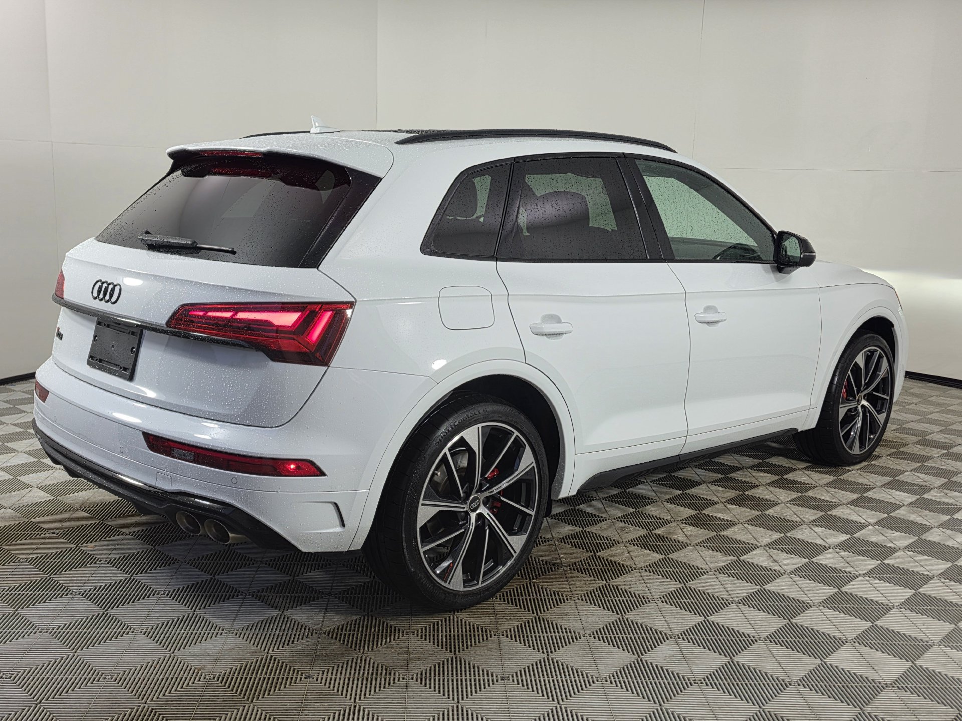 Certified 2024 Audi SQ5 Premium Plus AWD/4WD image 43