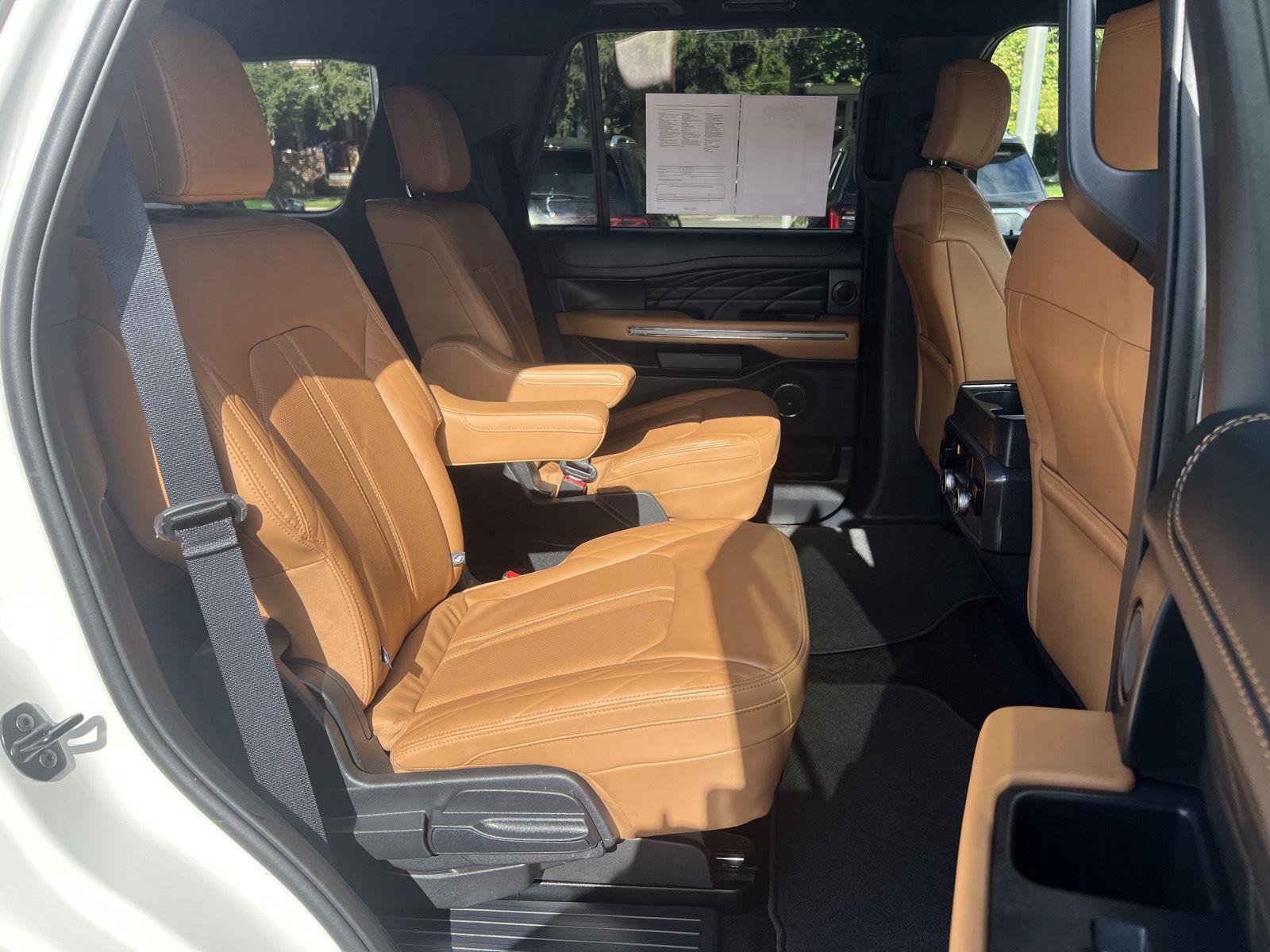 Used 2022 Ford Expedition Platinum AWD/4WD image 20