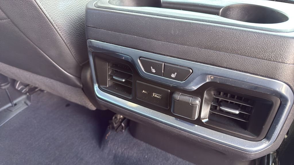 Used 2020 GMC Sierra 1500 Denali w/ Denali Premium Package image 17