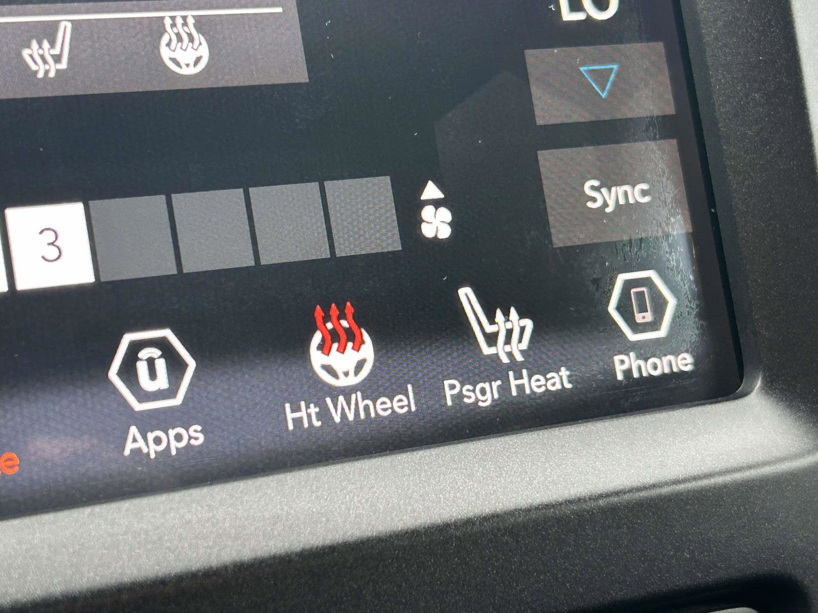 Used 2019 Jeep Cherokee Trailhawk w/ Cold Weather Group AWD/4WD image 30