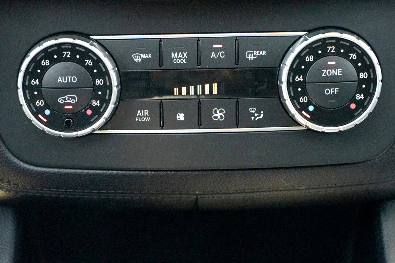 Used 2018 Mercedes-Benz GLE 43 AMG 4MATIC w/ Night Package image 37