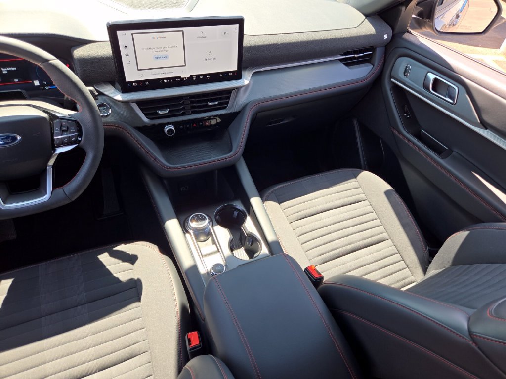 New 2026 Ford Explorer ST-Line w/ ST-Line Street Pack RWD image 13