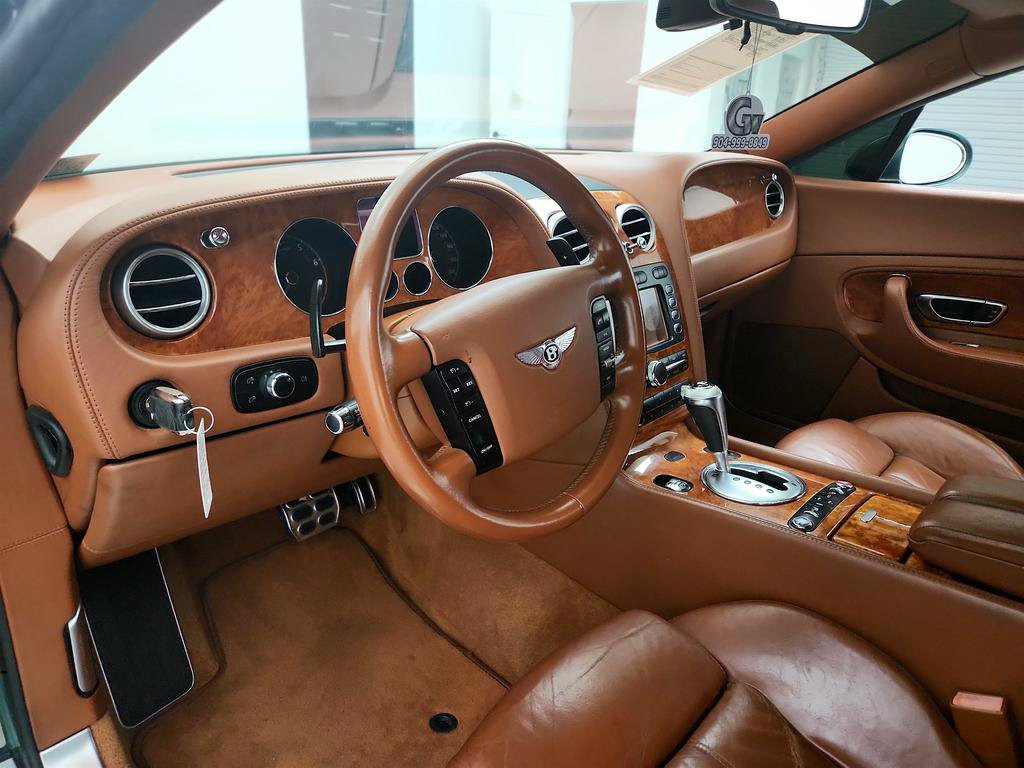 Used 2005 Bentley Continental GT AWD/4WD image 13