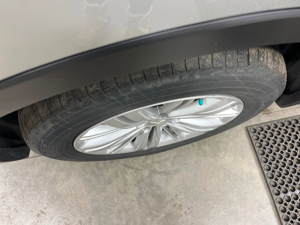 Used 2024 Mitsubishi Outlander ES image 10