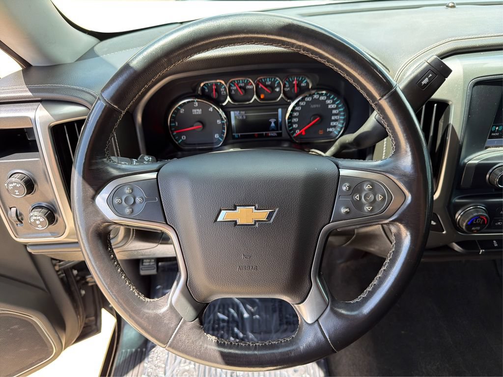Used 2018 Chevrolet Silverado 1500 LTZ AWD/4WD image 17