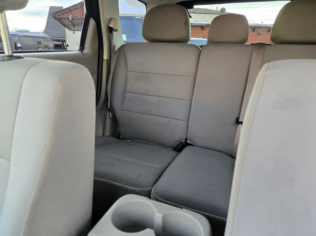 Used 2012 Ford Escape XLT AWD/4WD image 19