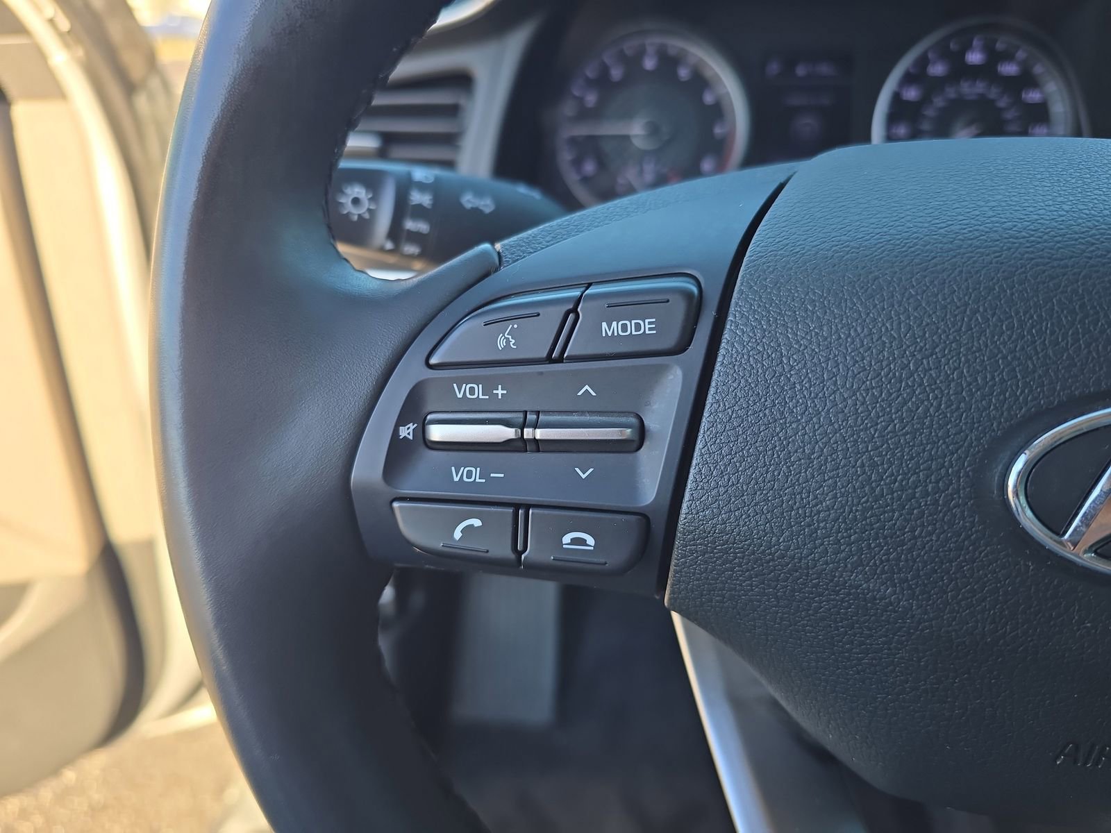 Used 2019 Hyundai Elantra Value Edition image 23