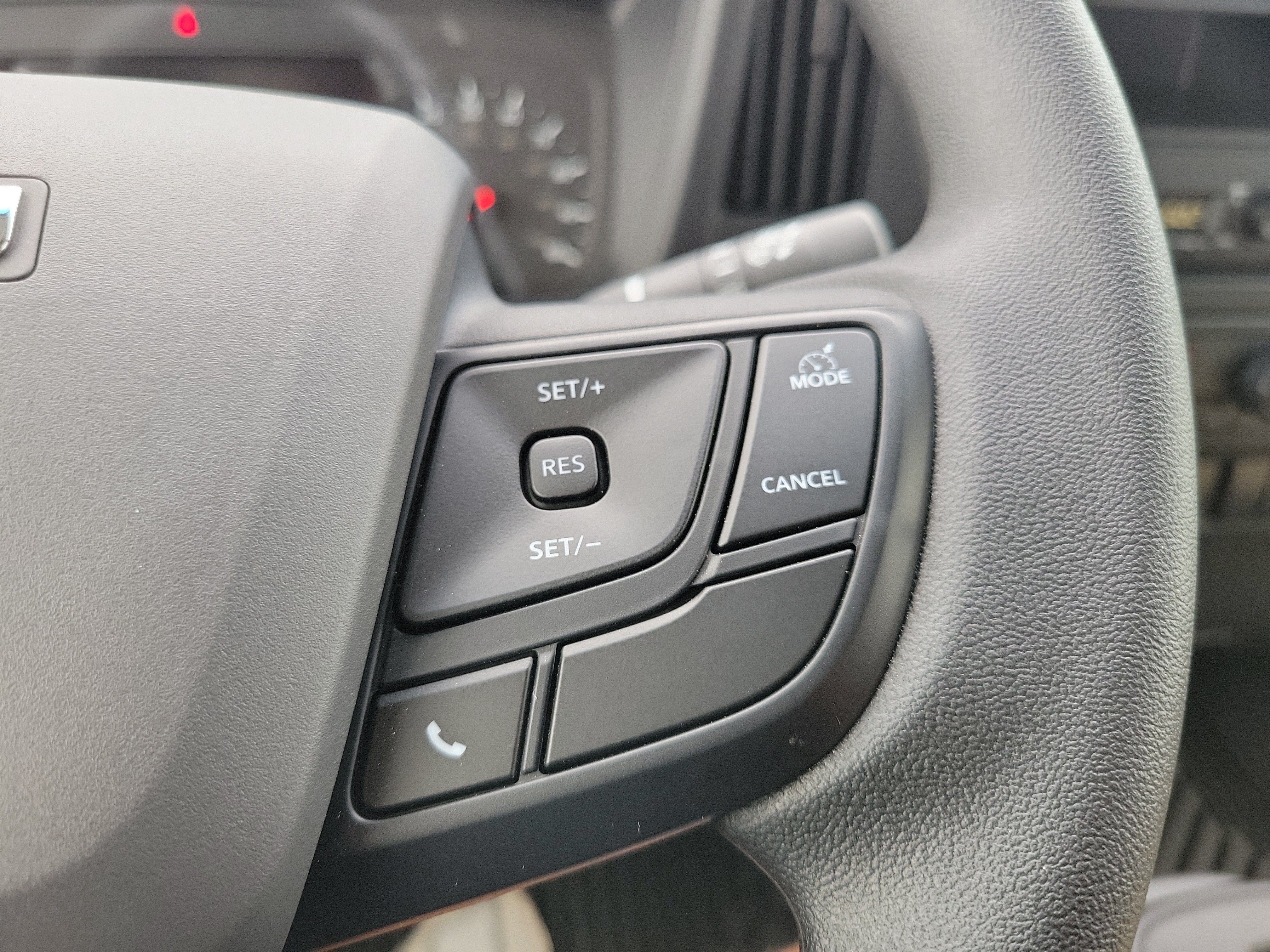 Used 2027 Isuzu NPR RWD image 14