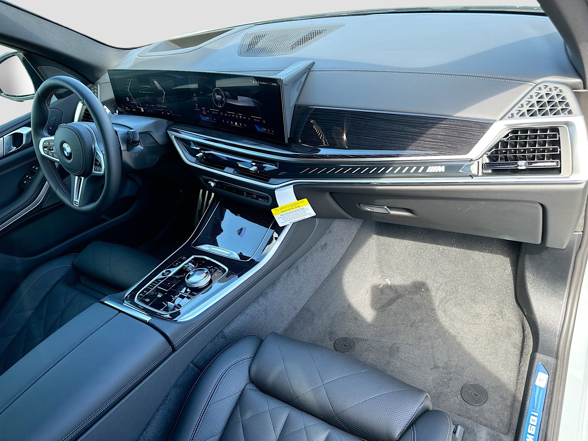 New 2026 BMW X5 M60i image 24