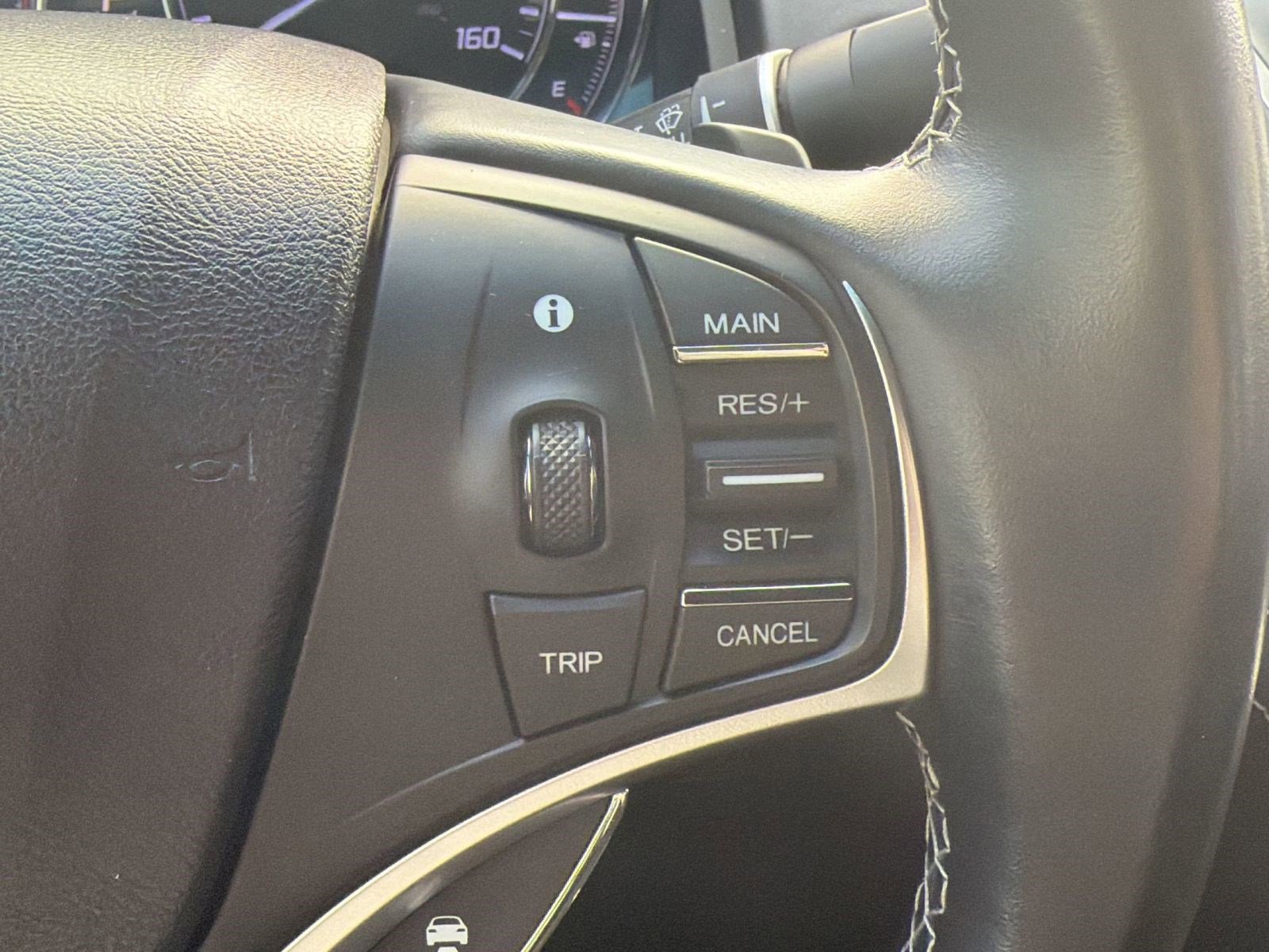 Used 2018 Acura RLX w/ Technology Package FWD image 20