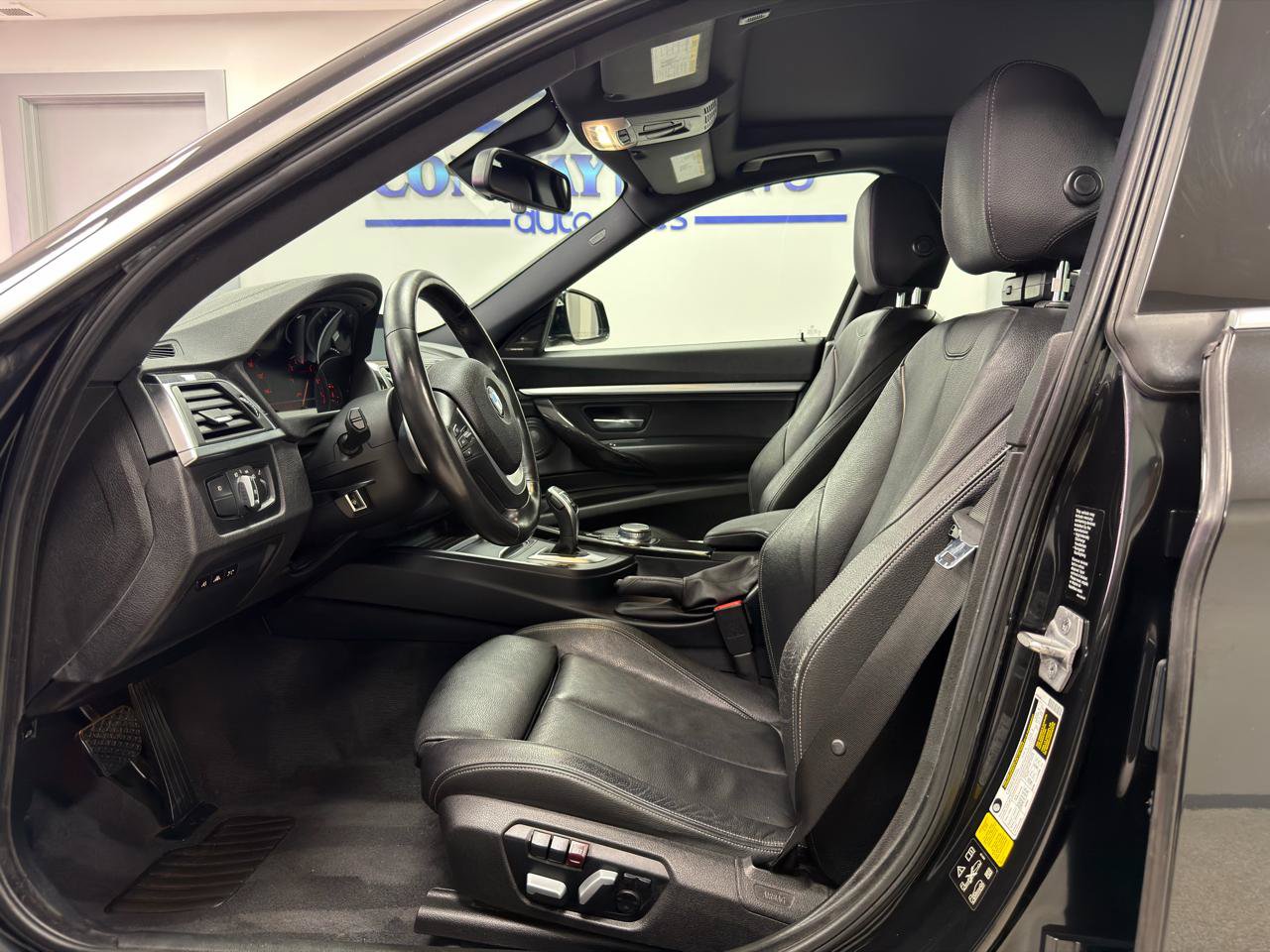 Used 2018 BMW 340i Gran Turismo xDrive AWD/4WD image 9