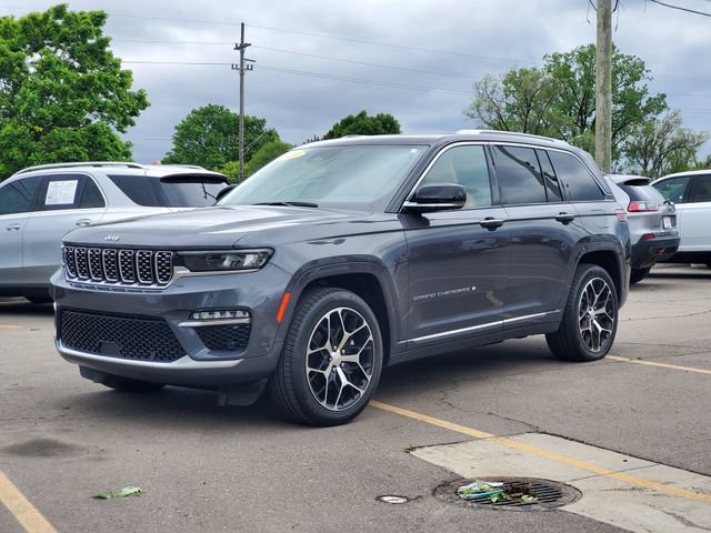 Certified 2022 Jeep Grand Cherokee Summit AWD/4WD image 35