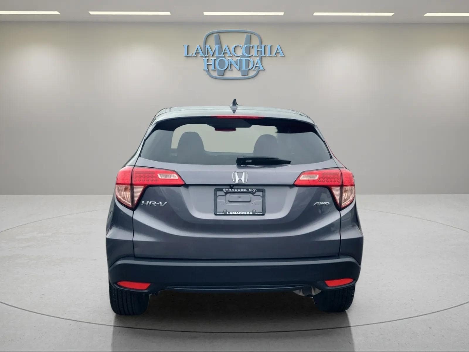 Used 2018 Honda HR-V EX image 4