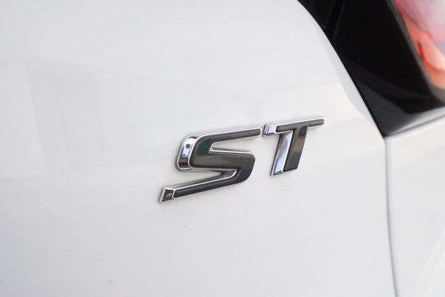 Used 2024 Buick Encore GX Sport Touring w/ Experience Buick Package FWD image 39