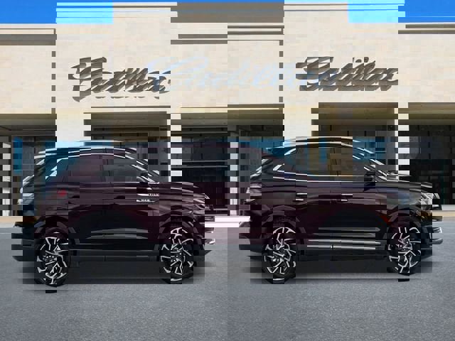 Used 2019 Lincoln Nautilus Reserve image 3