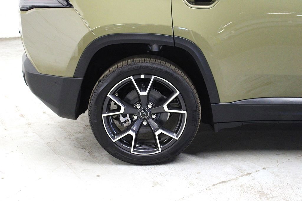 New 2026 Jeep Cherokee Overland w/ Advanced Pro Tech Group image 44