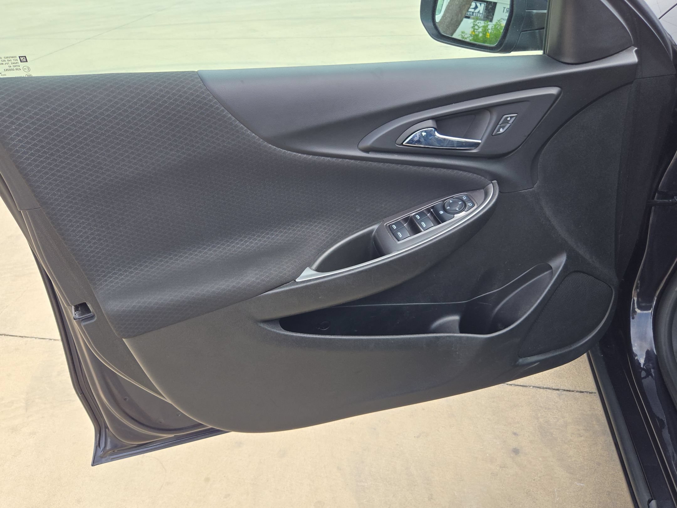 Certified 2023 Chevrolet Malibu RS w/ LPO, Floor Liner Package FWD image 11