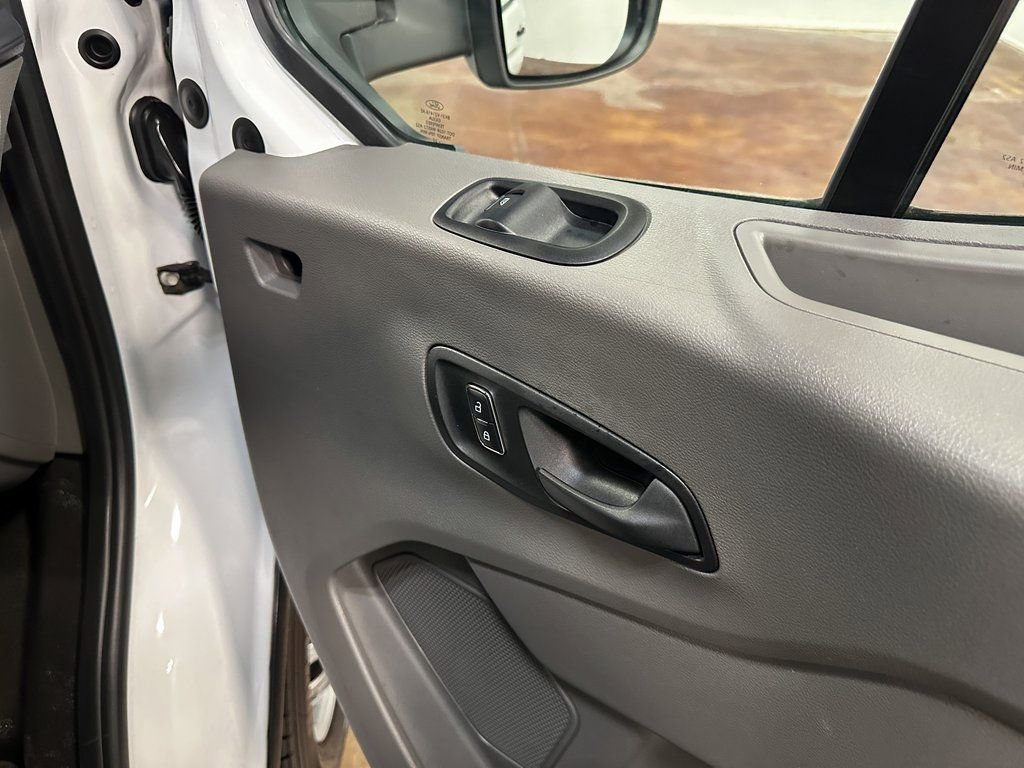Used 2023 Ford Transit 350 DRW AWD image 79