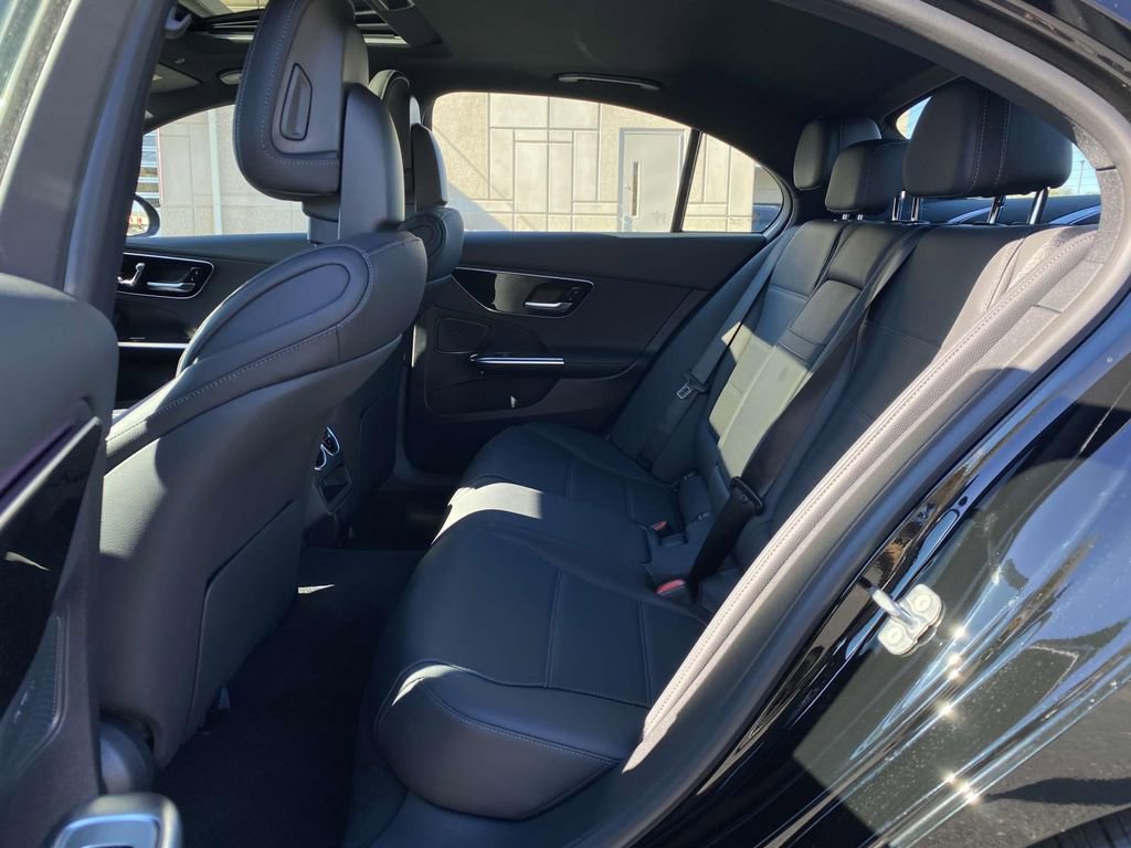 Certified 2025 Mercedes-Benz C 300 Sedan image 8