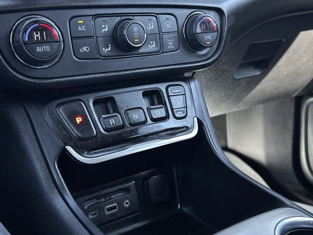 Used 2019 GMC Terrain Denali w/ Advanced Safety Package image 41