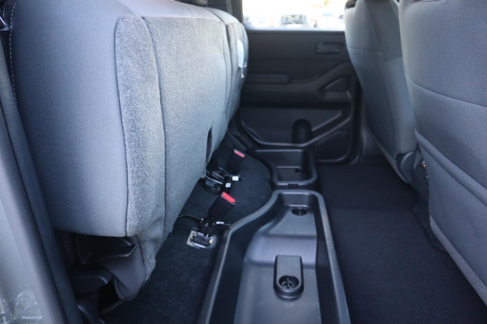 New 2026 Nissan Frontier SV w/ SV Convenience Package image 44