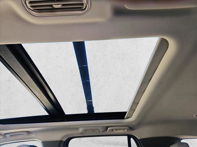 Used 2021 Ford Expedition Max Limited image 21