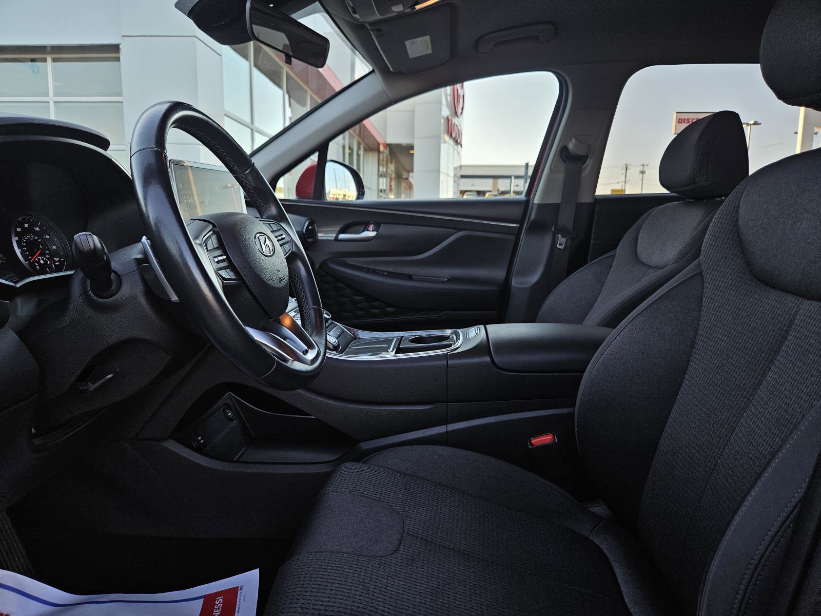 Used 2023 Hyundai Santa Fe SEL image 12