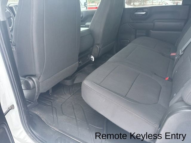 Used 2022 Chevrolet Silverado 2500 Custom w/ Custom Value Package image 16