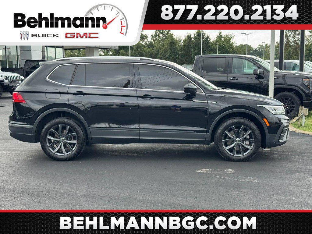 Used 2023 Volkswagen Tiguan SE