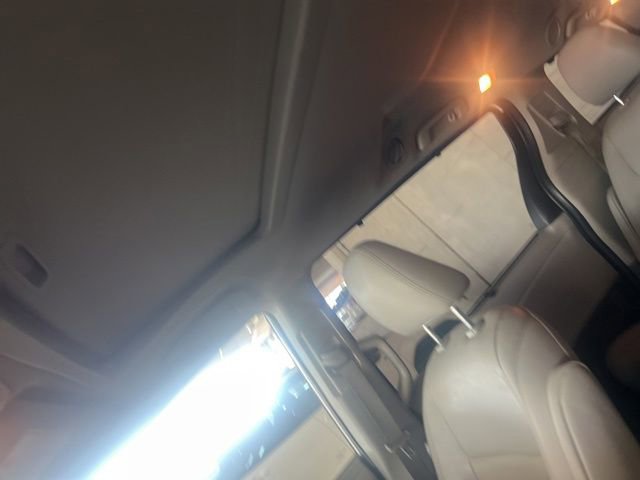 Used 2020 Toyota Sienna XLE image 6