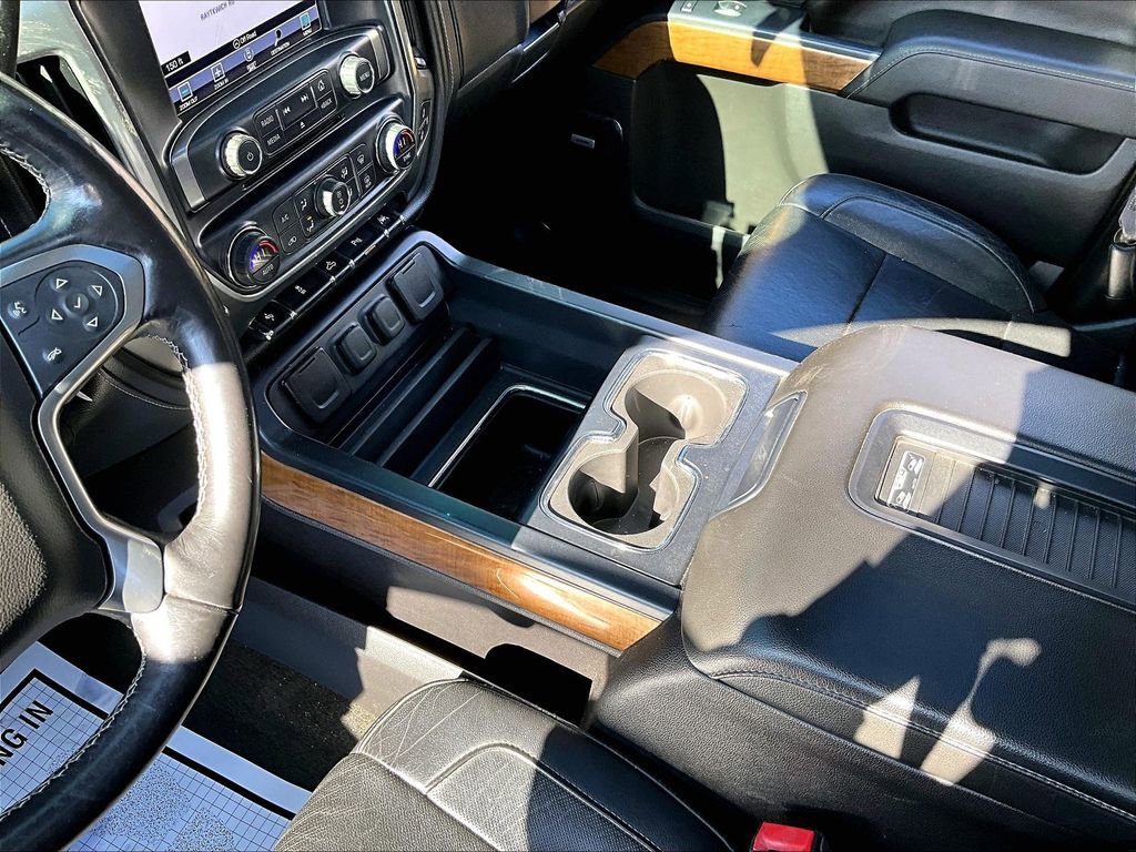 Used 2017 Chevrolet Silverado 1500 LTZ w/ Sport Package AWD/4WD image 11