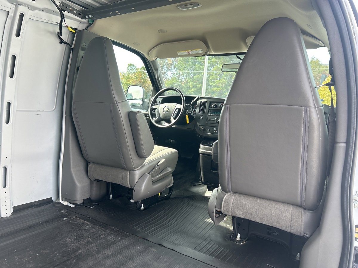 Used 2022 Chevrolet Express 2500 w/ Driver Convenience Package image 35