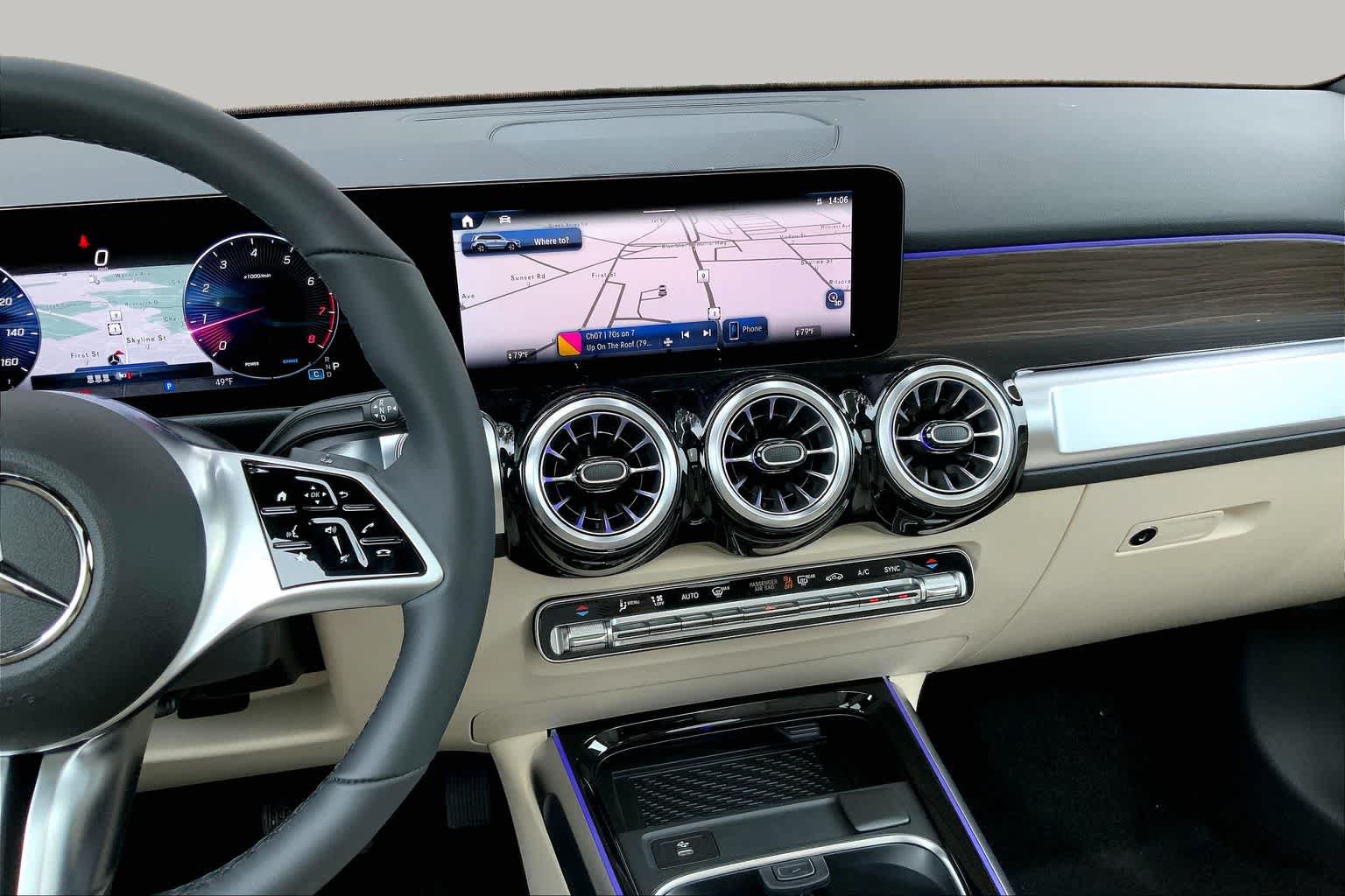 New 2026 Mercedes-Benz GLB 250 4MATIC image 6