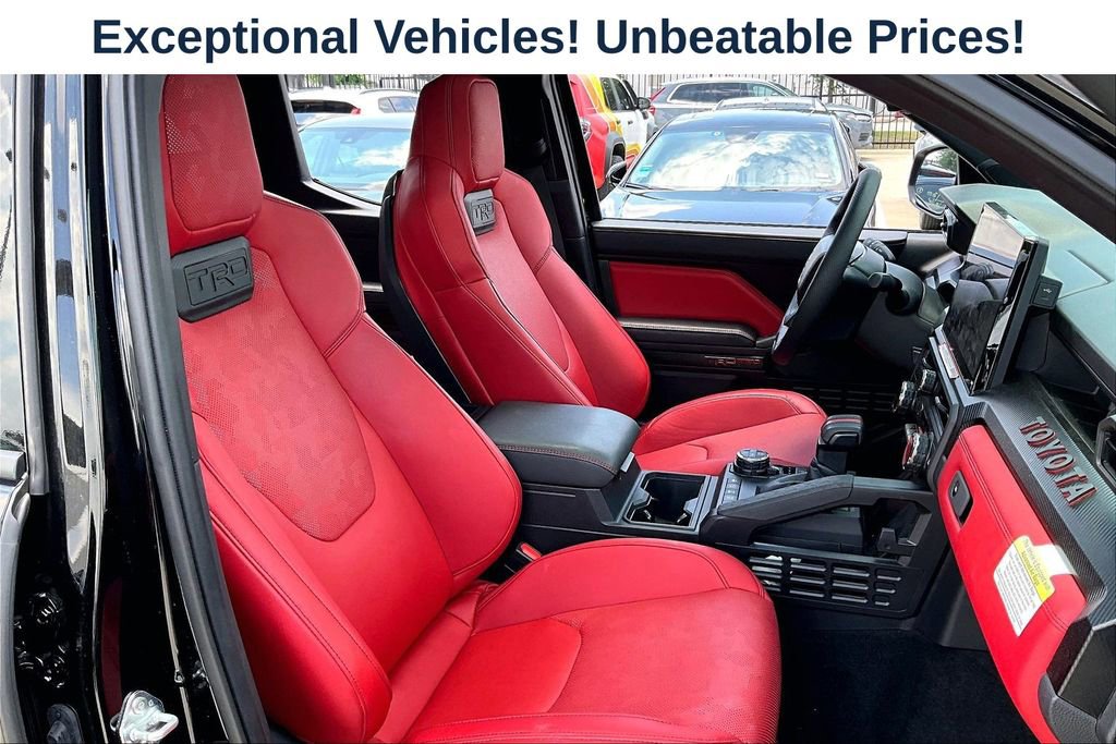 Used 2025 Toyota Tacoma TRD Pro AWD/4WD image 8