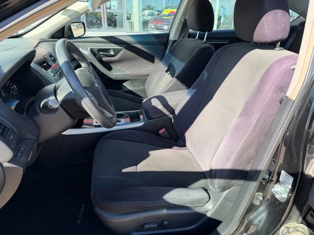 Used 2013 Nissan Altima 2.5 S image 10