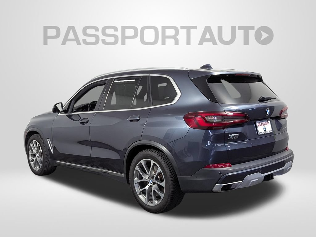 Used 2021 BMW X5 xDrive40i AWD/4WD image 3