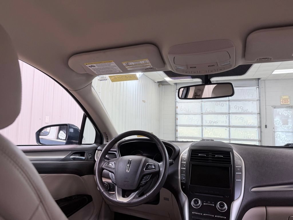 Used 2018 Lincoln MKC Premiere FWD image 26