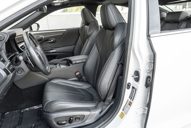 Used 2025 Lexus ES 350 F Sport image 12