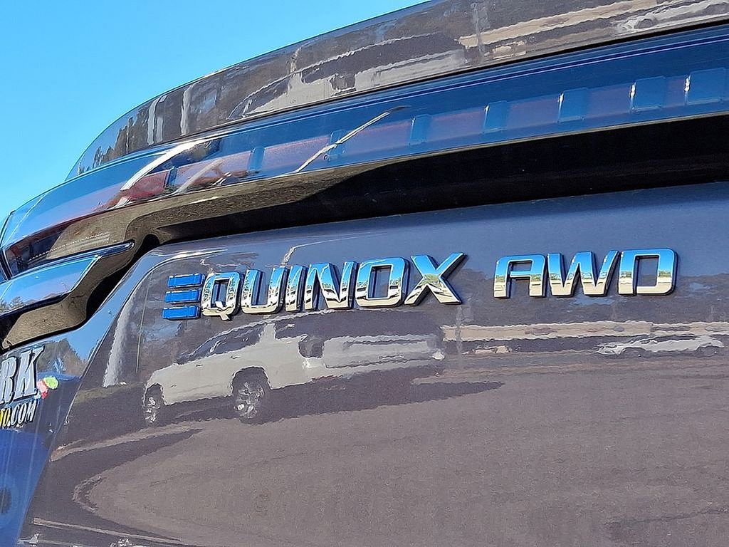 New 2026 Chevrolet Equinox EV LT image 18