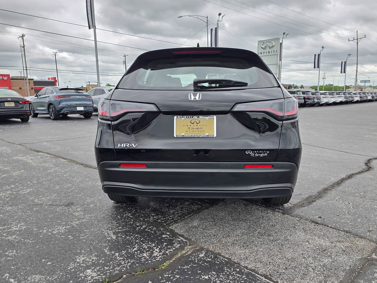 Used 2025 Honda HR-V LX image 5
