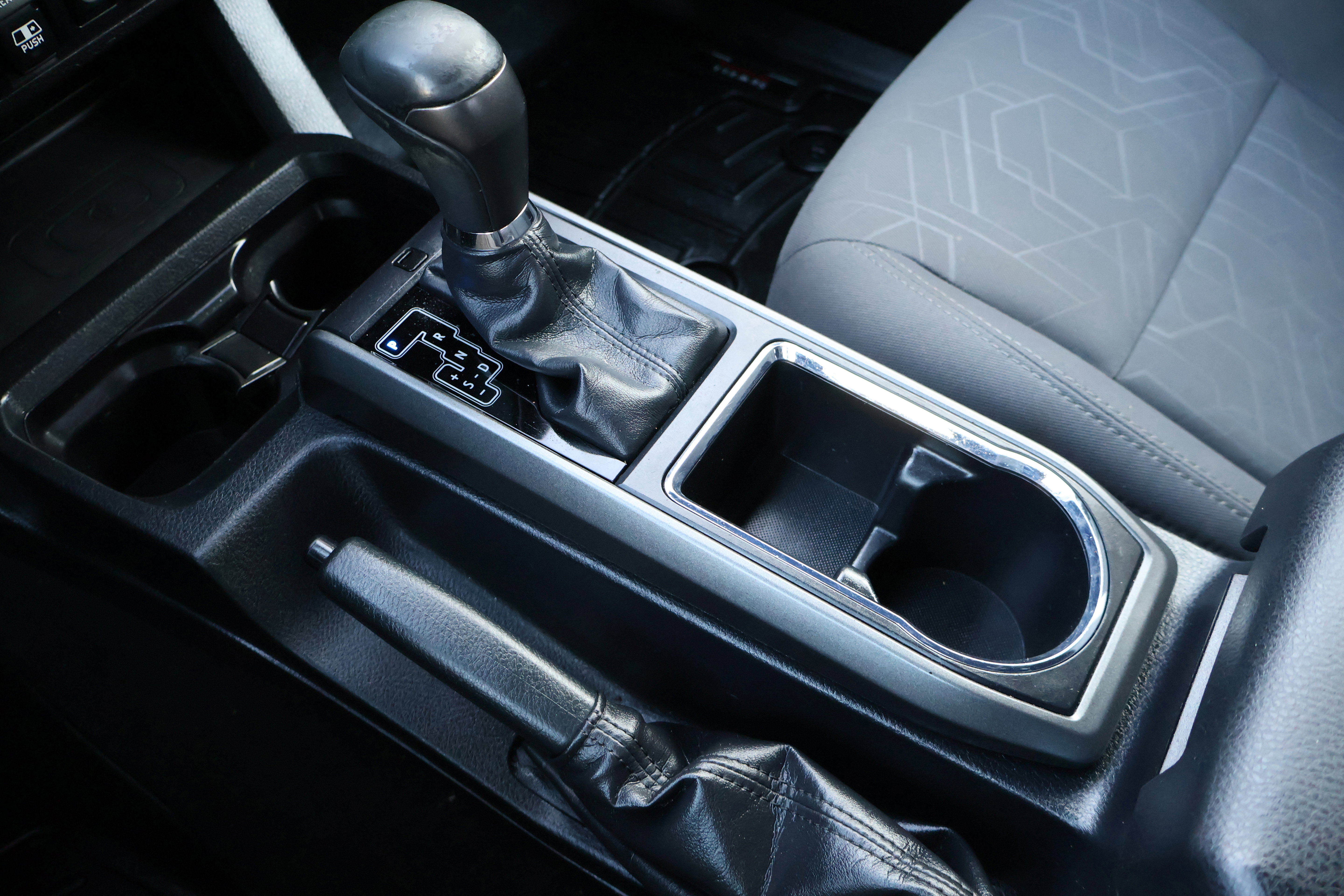 Used 2019 Toyota Tacoma TRD Sport image 29