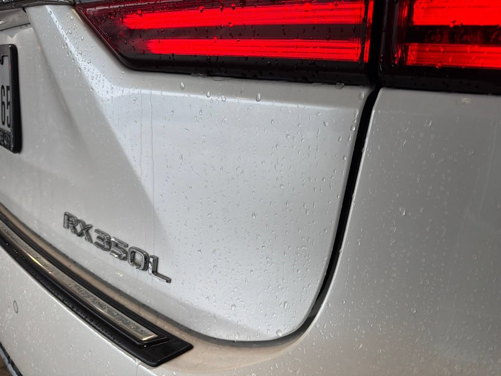 Used 2019 Lexus RX 350L Luxury w/ Accessory Package FWD image 9
