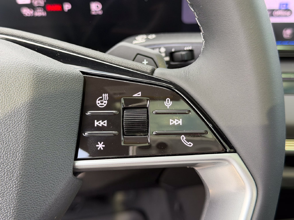 New 2026 Audi A6 Premium Plus AWD/4WD image 18