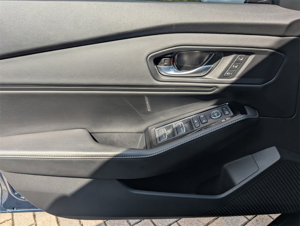 Used 2024 Honda Accord Touring image 26