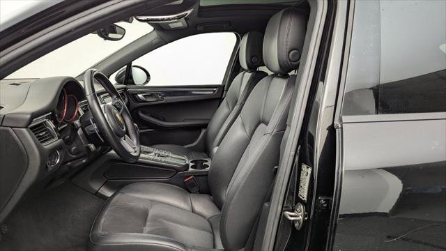 Used 2018 Porsche Macan Sport Edition image 14